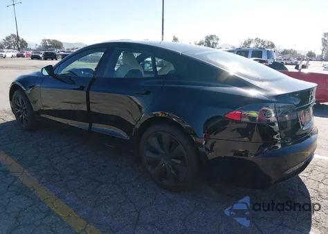 2022 Tesla Model S Dual Motor All-Wheel Drive z USA, uszkodzony, nr VIN 5YJSA1E55NF468606